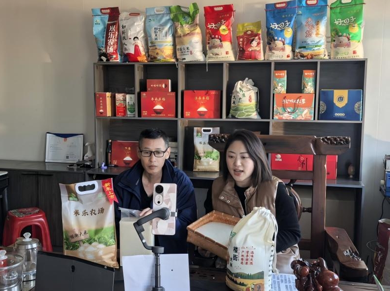 루가조선족향 ‘방송인’, 작은 화면으로 큰 산업 움직여