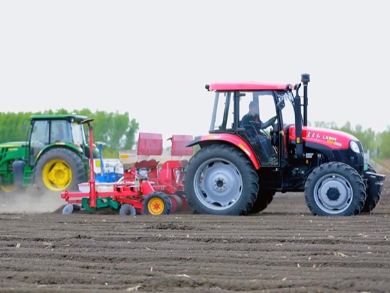 길림성, 농업강성 건설의 빛나는 답안지 써나간다