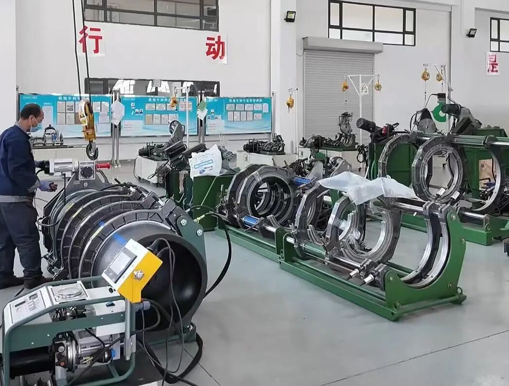 교하에서 세계로! 작은 파이프 부품 주문량 급증