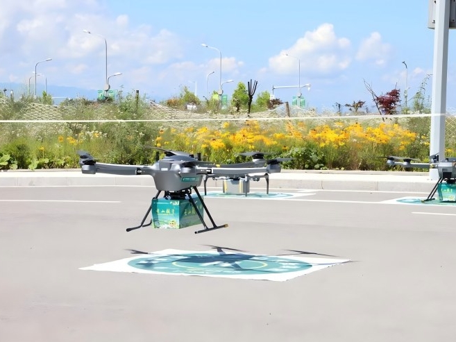 첨단 비행 기술 적용으로 드론 물류 산업 고도화