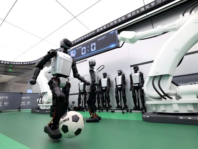 로보트 4S 매장, AI 훈련·판매 '원스톱'