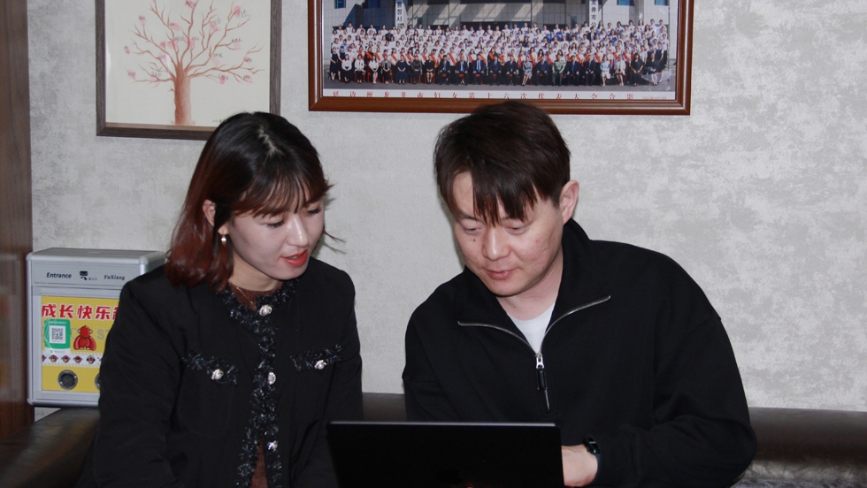[새봄 기층탐방] 알록달록한 동년을 아이들에게... “저는 댄서이자 심리상담사이며 교육자입니다”