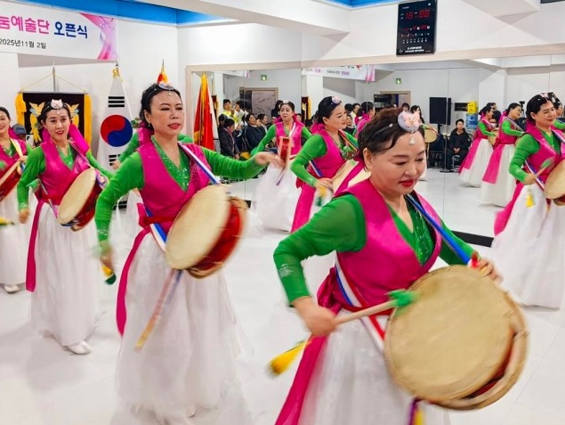 ‘온정나눔협회’문화예술로 고향 정 전달