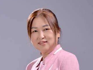 [수필] 자연과 감성에 입 맞추며