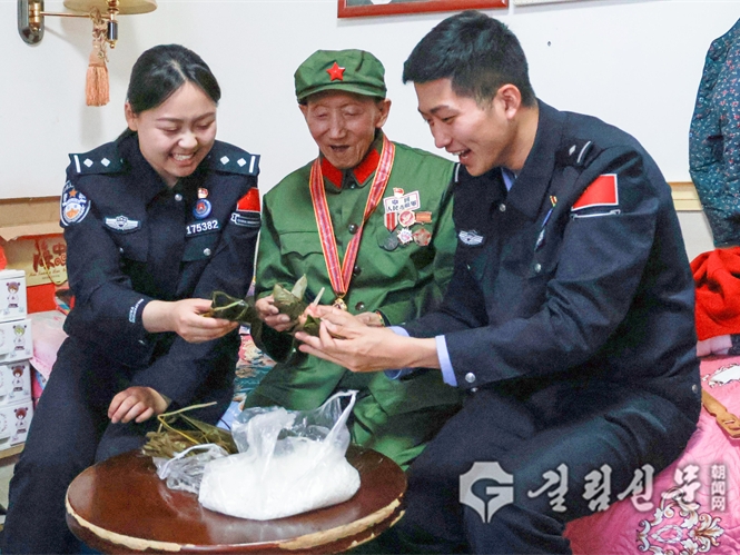 “로전사들은 사회의 소중한 보배입니다!”