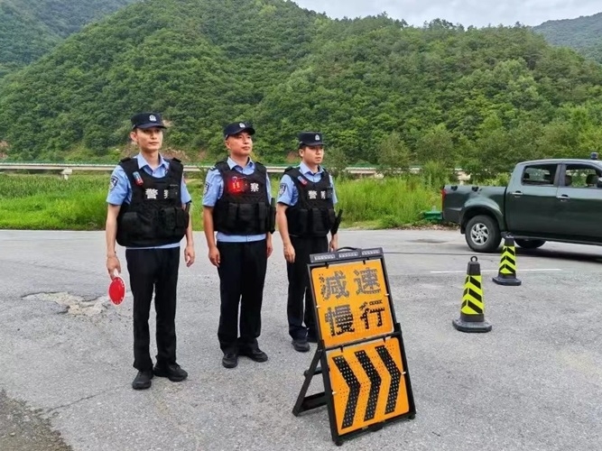량수조선족향, 하나된 힘으로 새 모범 창출
