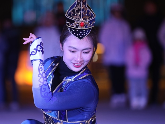 길림시, ‘따뜻한 겨울공연’으로 관광객과 하나되다