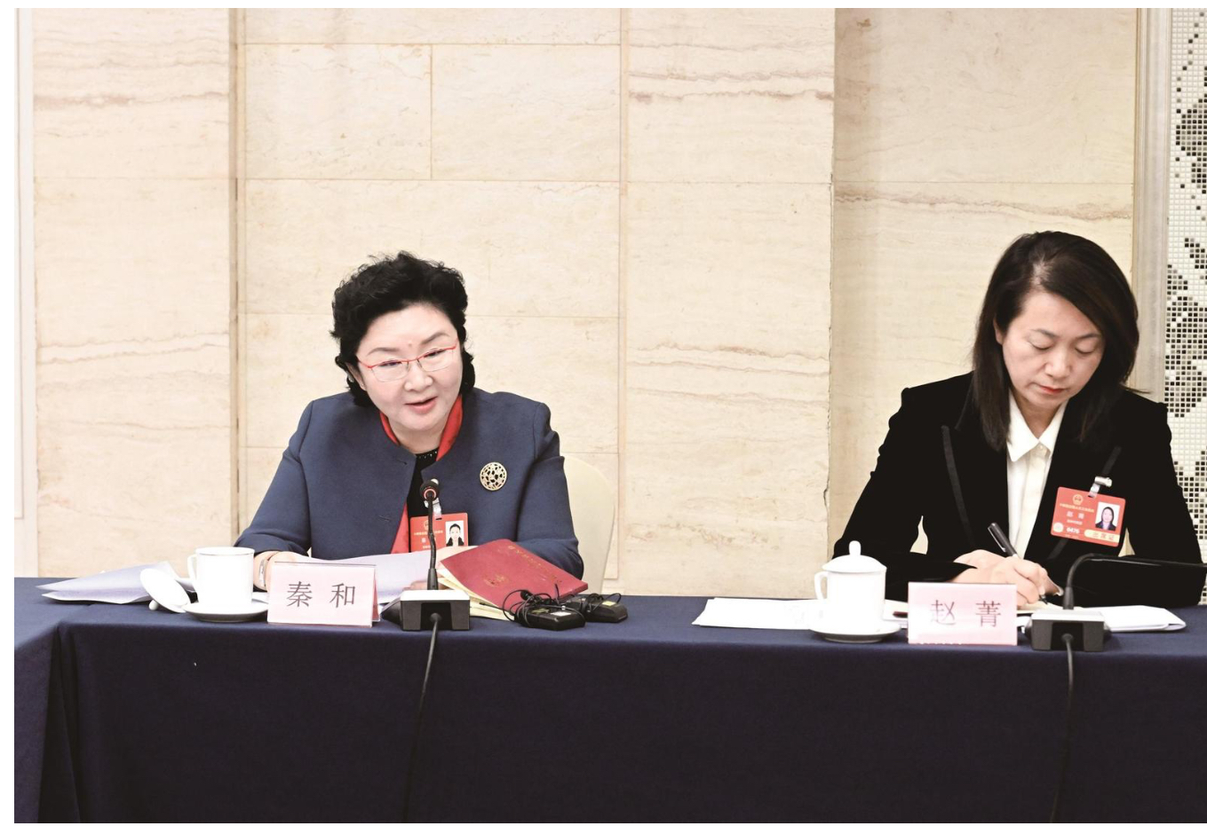 사진보도: 전국 량회 현장