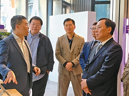 권충광위원: 발전의 내적 소모 타파하고 혁신에너지 활성화시켜야