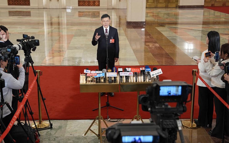 기초연구 투입 처음 7% 돌파，강국 기반 다지는 국가 중기