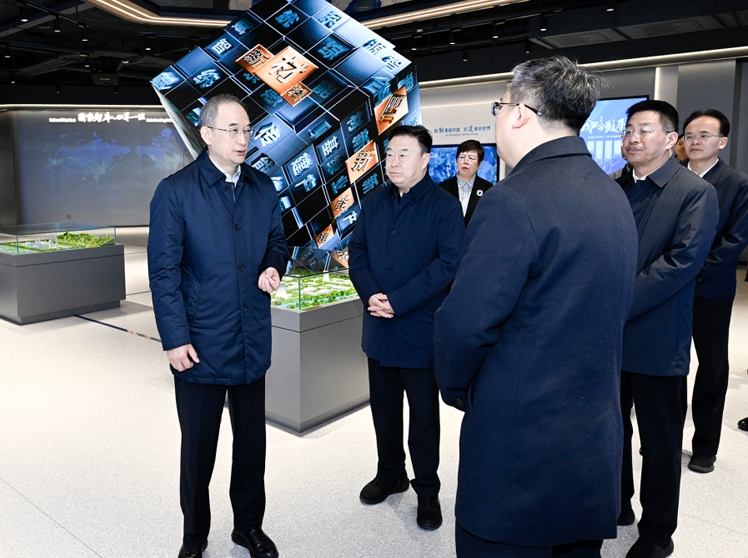 황강 장춘에서 조사연구시 강조