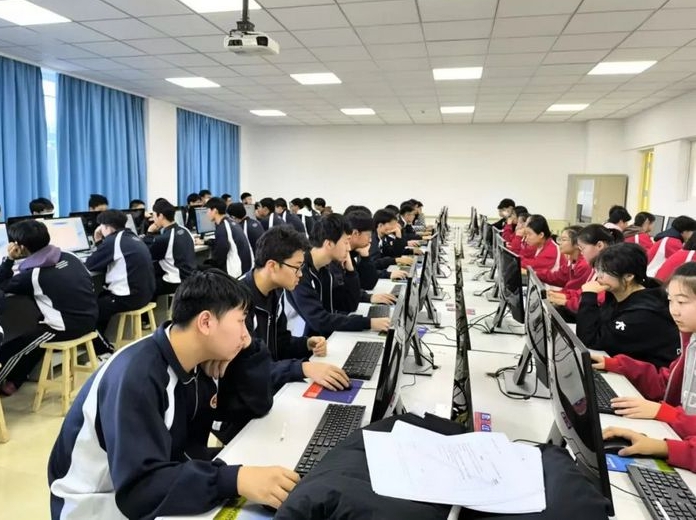 연길시 첫 전국 사생 심리건강 네트워크감측 ‌원만히 완성