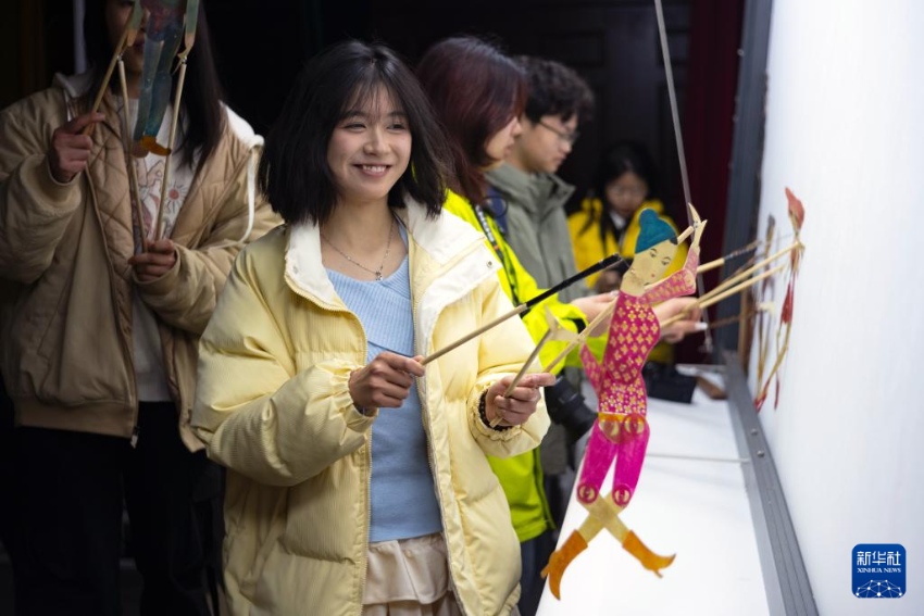 [문화유산] 300년 명맥 이어온 사천 ‘피영’ 예술
