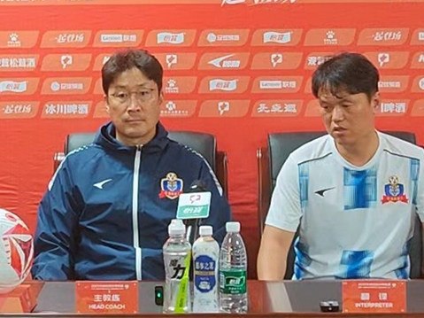 이기형 감독 “련승의 기세를 이어 원정서도 승리하겠다”