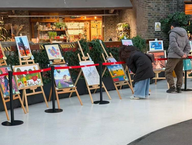 장춘에서 ‘별에서 온 그림’을 만나본다