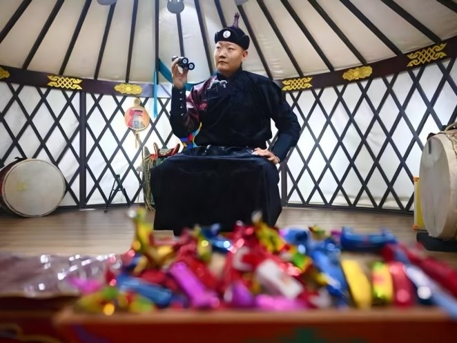 울란무치, ‘빛모음 계획’으로 온라인 무대에 서다