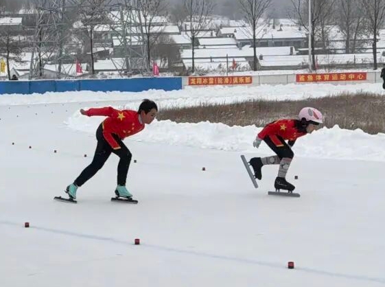 돈화시 스피드 스케이팅 청소년선수권대회 개최
