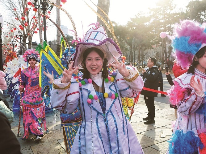 장춘 신민 '묘(妙)'회, 시민과 관광객 사로잡아