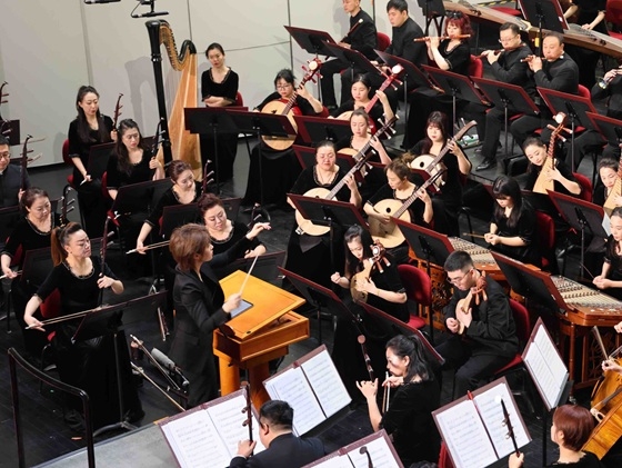 길림성교향악단, 정월대보름 맞아 민족 관현악의 매력 선보여