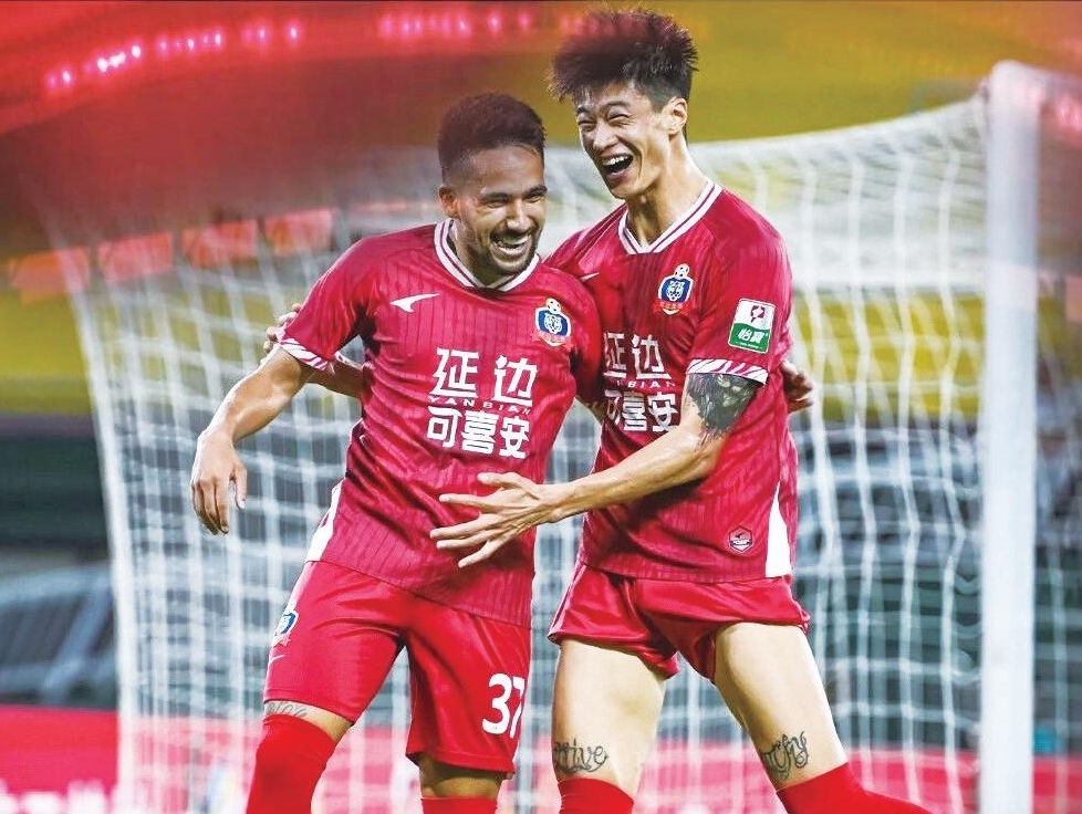 숨막히는 원정 혈투, 4대3으로 연변팀이 웃었다